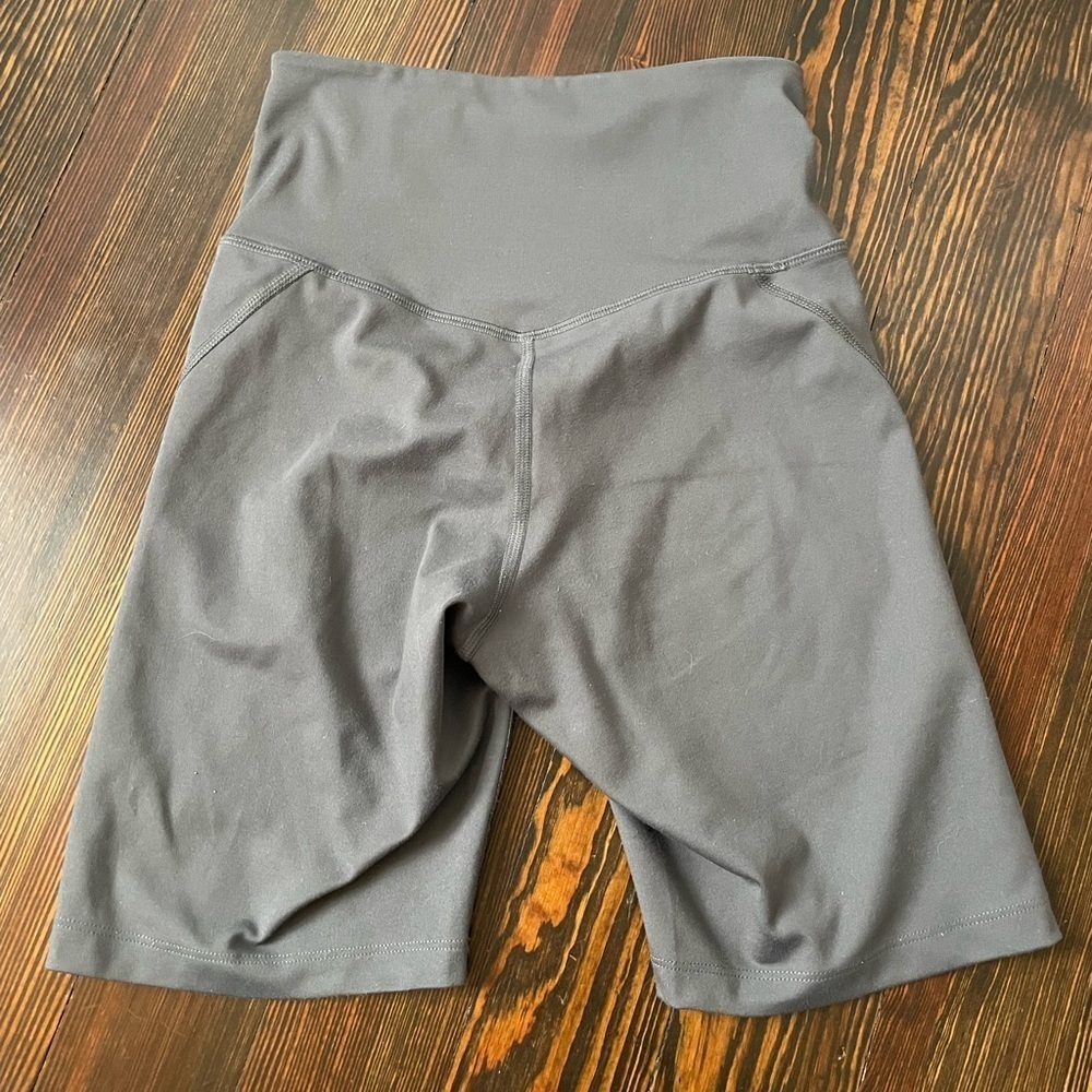 Girlfriend Collective Bike Short - Picture 2 of 3